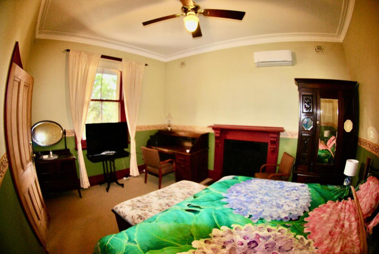 Historic Star Lodge And Station Masters House نارانديرا الغرفة الصورة