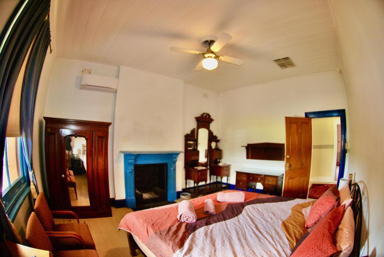 Historic Star Lodge And Station Masters House نارانديرا الغرفة الصورة