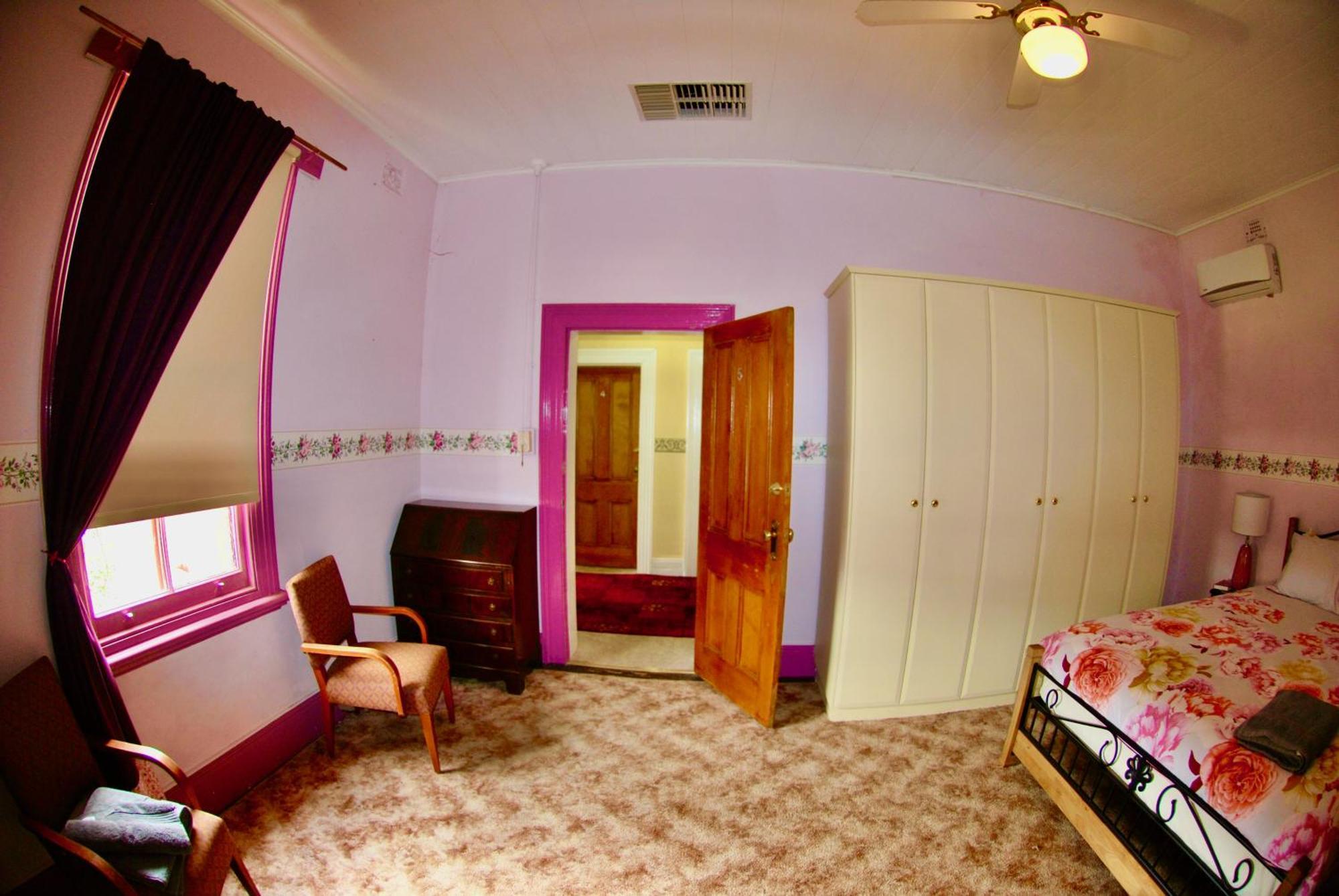 Historic Star Lodge And Station Masters House نارانديرا الغرفة الصورة