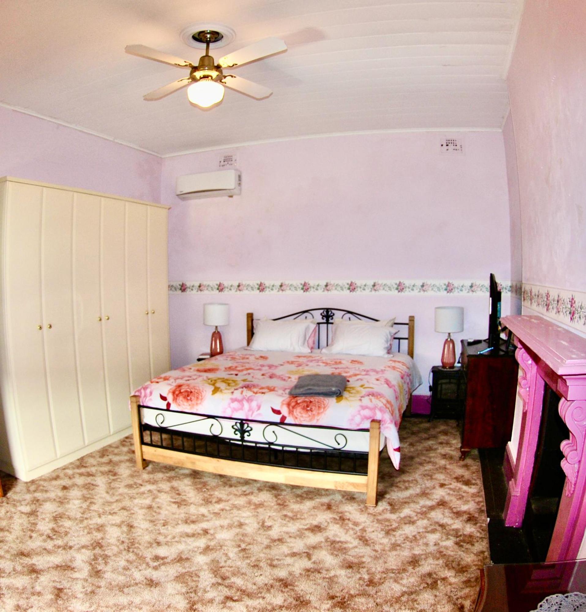 Historic Star Lodge And Station Masters House نارانديرا الغرفة الصورة